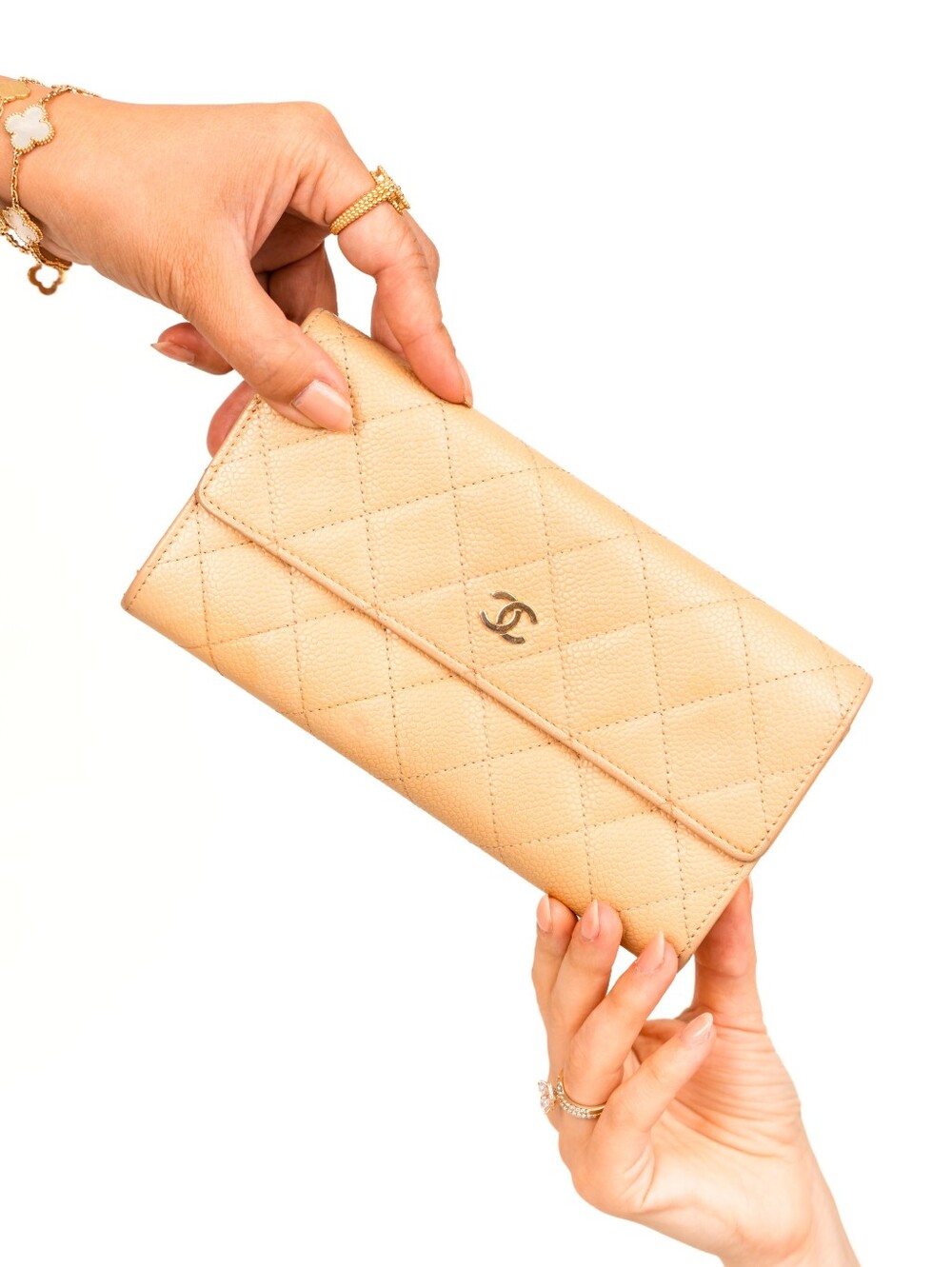 💛CHANEL Quilted Leather Beige Flap Wallet/Clutch💛